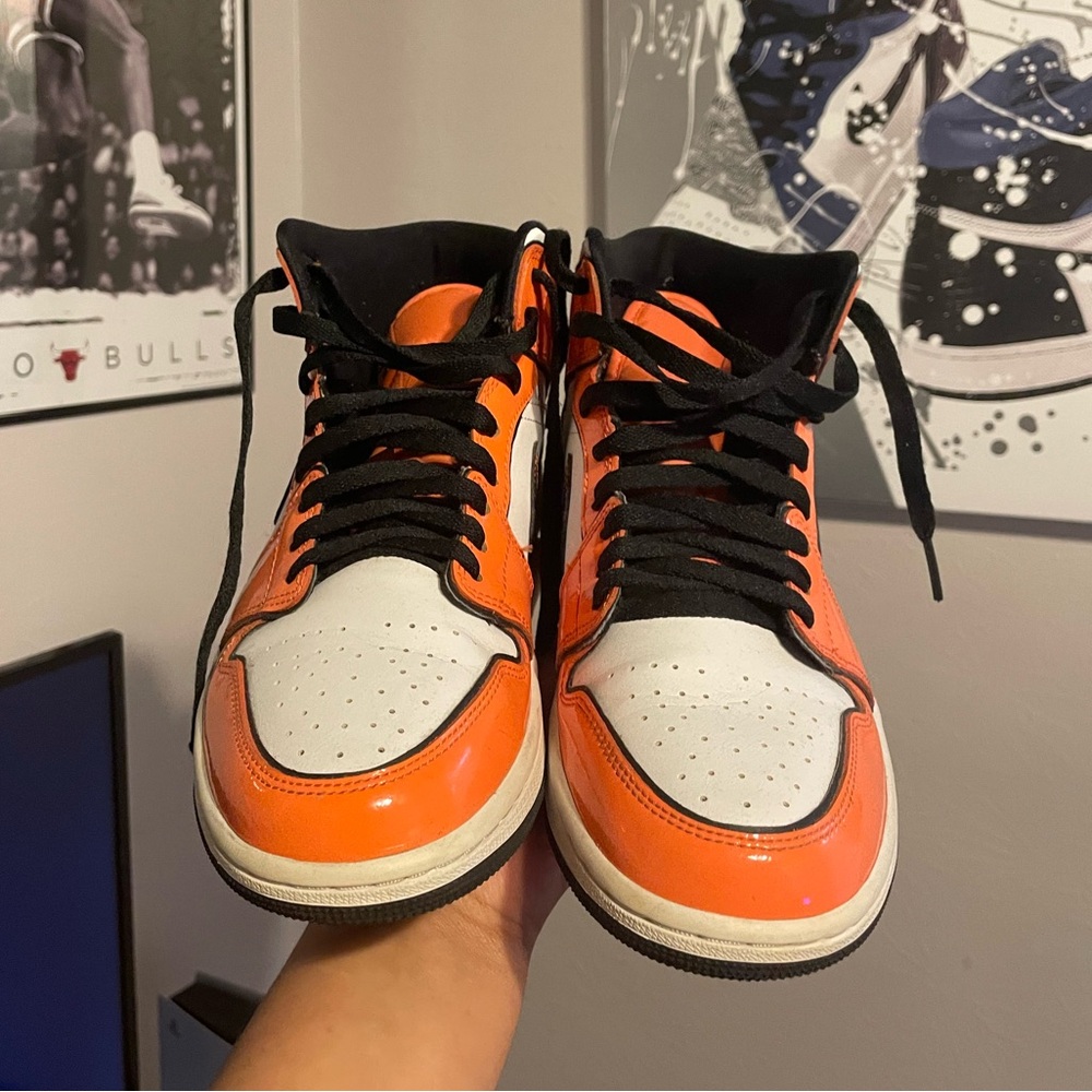 Jordan 1 - Mid Turf Orange